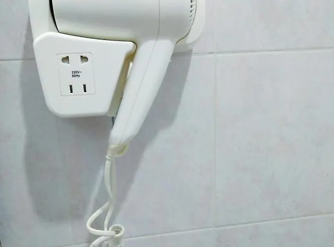 Ferrari Otel 2*